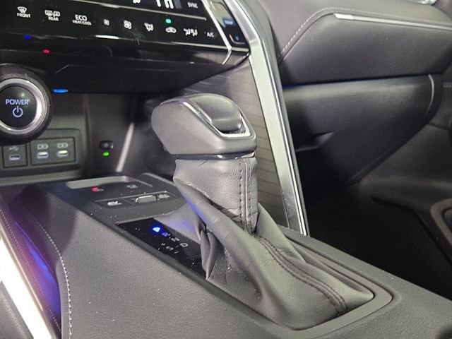 Used 2023 Toyota Venza Nightshade AWD/4WD image 20