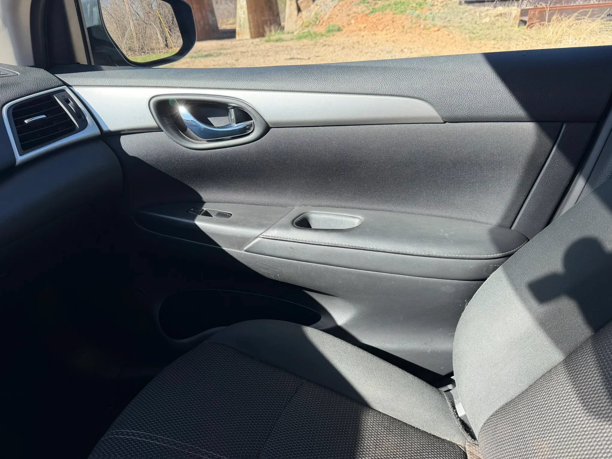 Used 2018 Nissan Sentra S FWD image 16