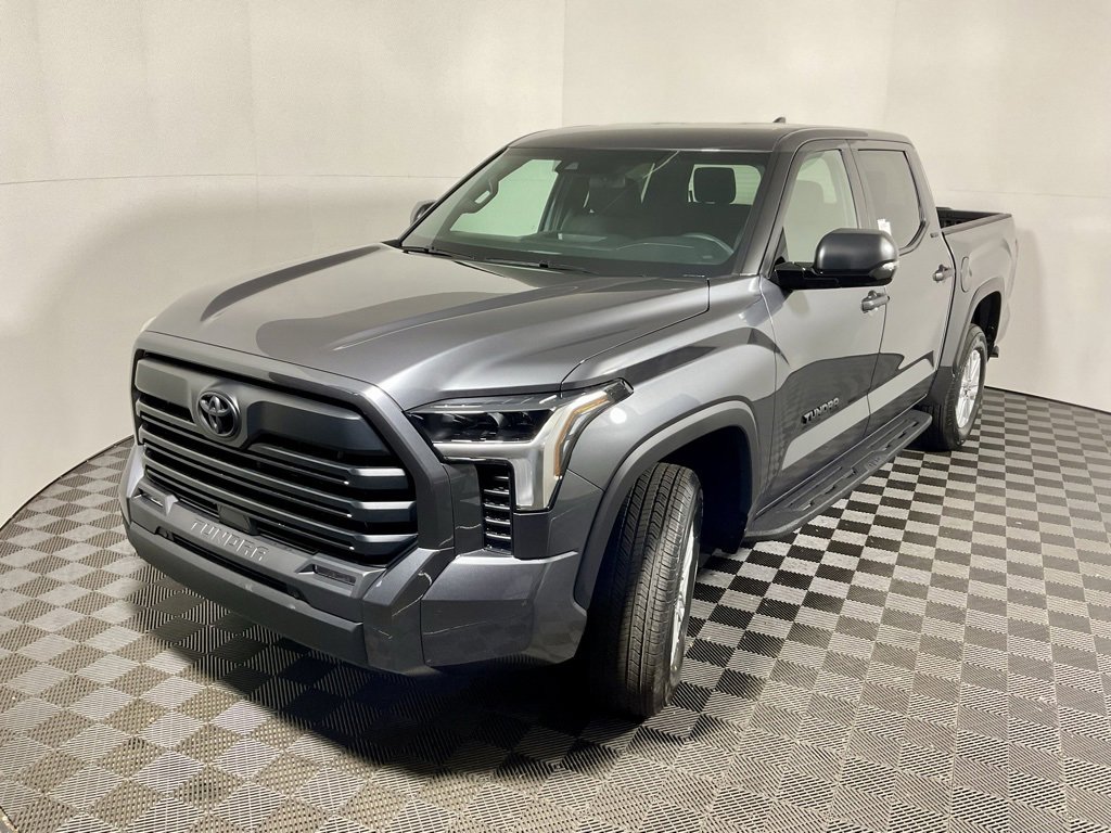 New 2026 Toyota Tundra SR5 image 9