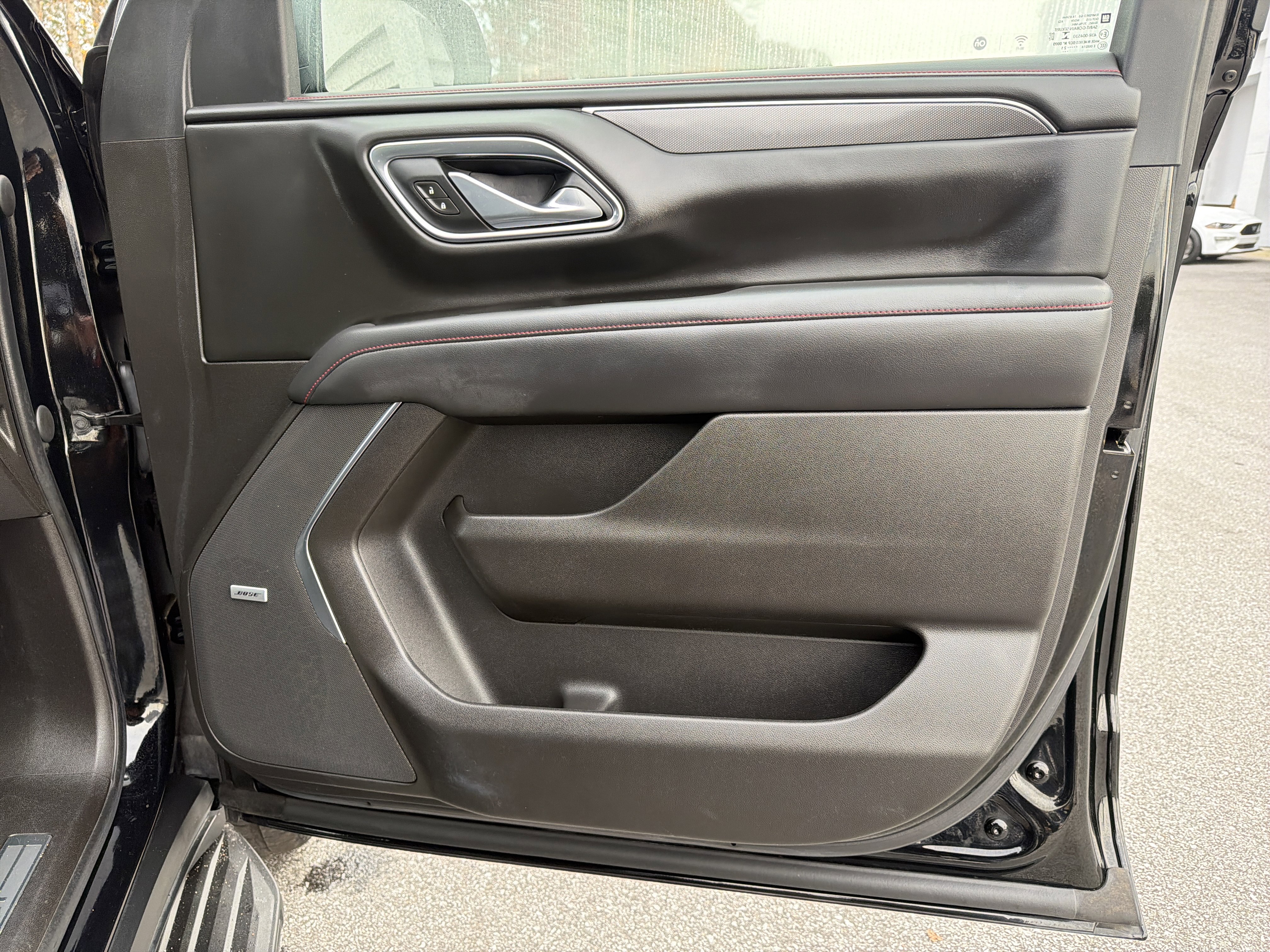 Used 2021 Chevrolet Tahoe RST w/ Luxury Package image 15