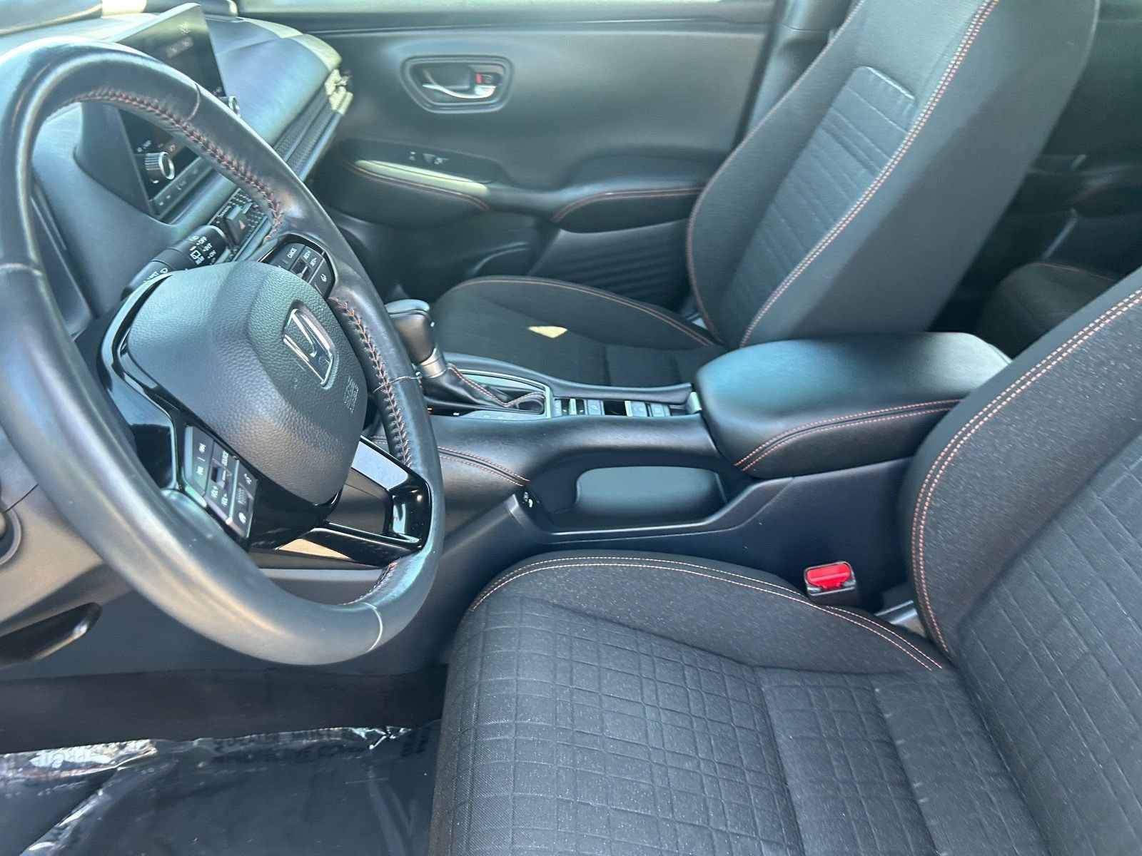 Used 2024 Honda HR-V Sport image 18