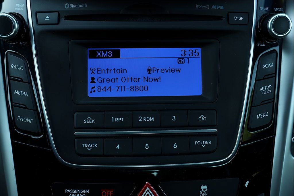 Used 2016 Hyundai Elantra GT w/ Option Group 02 image 21