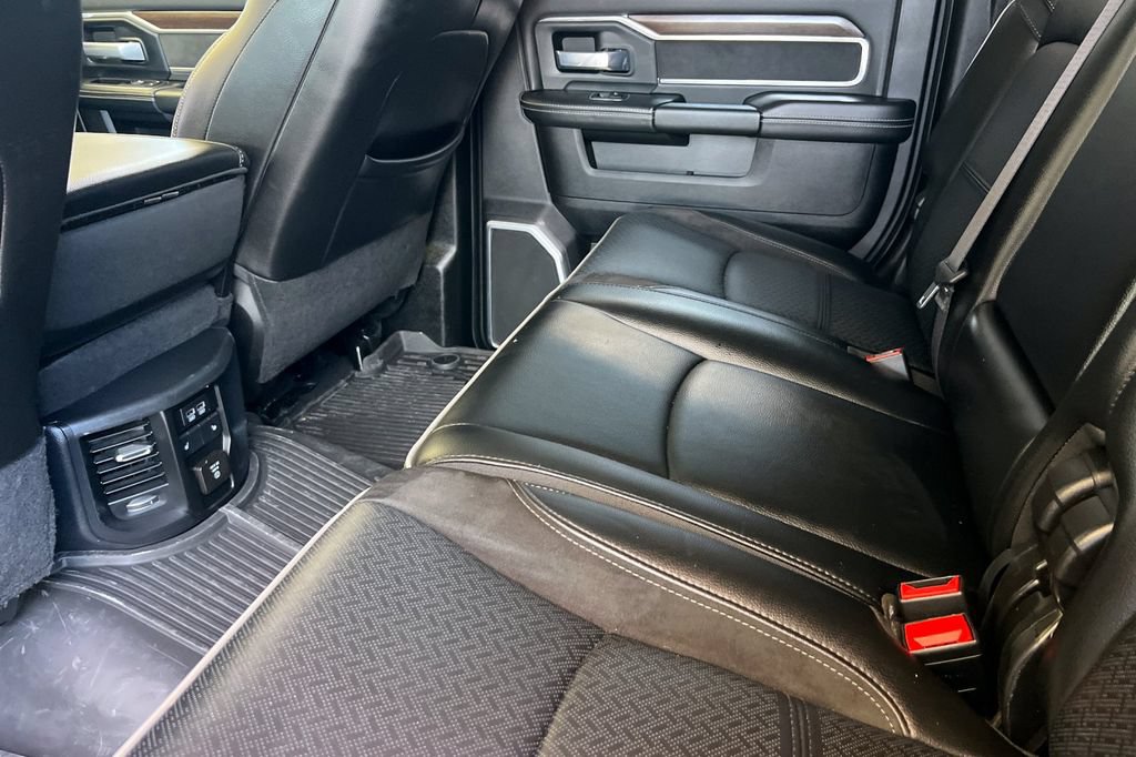Used 2024 RAM 3500 Laramie AWD/4WD image 14