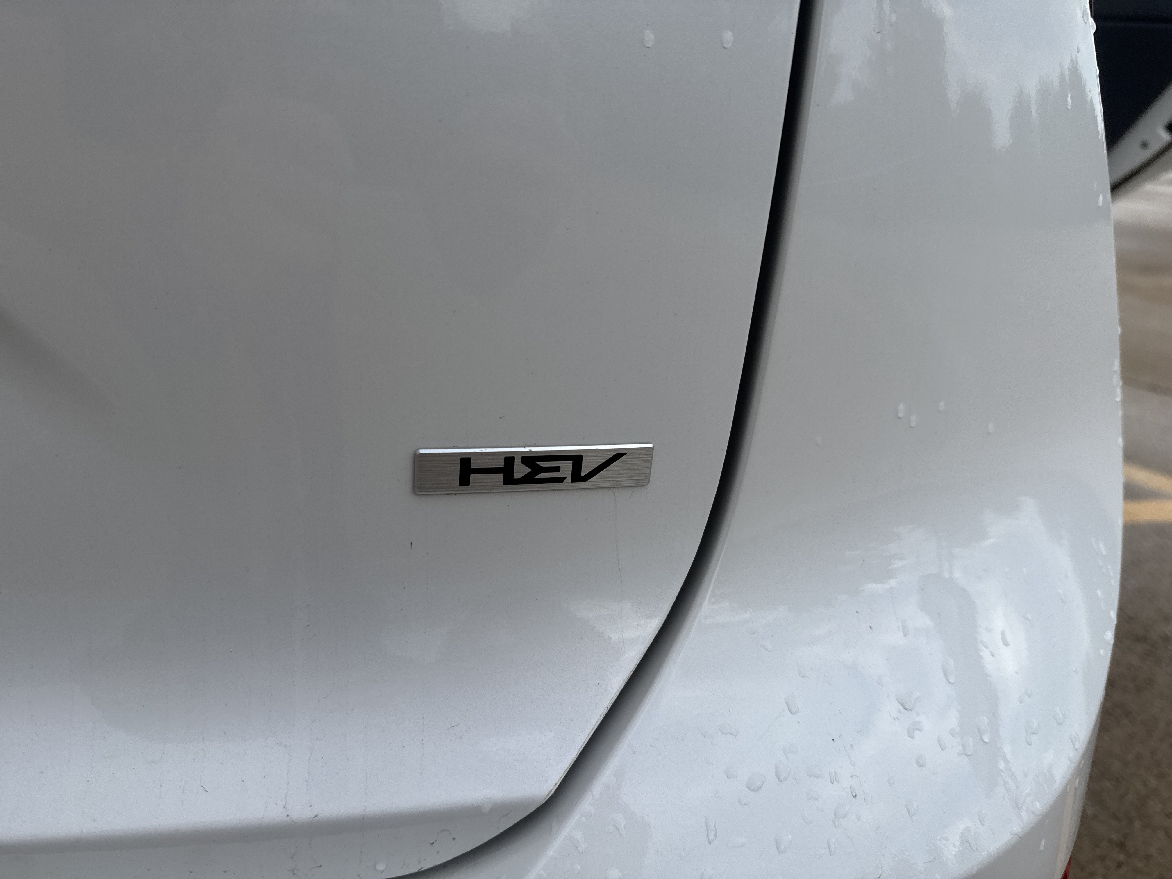 Used 2024 Kia Niro EX Touring FWD image 7