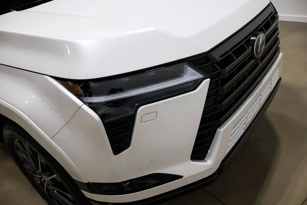 Used 2026 Lexus GX 550 w/ Accessory Package (2T) AWD/4WD image 94