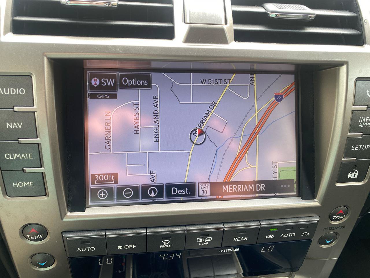 Used 2014 Lexus GX 460 w/ Premium Package AWD/4WD image 23