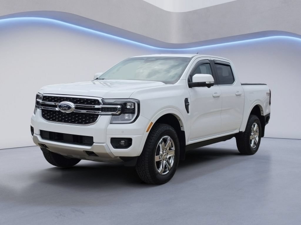 Used 2025 Ford Ranger Lariat w/ FX4 Off-Road Package AWD/4WD image 6