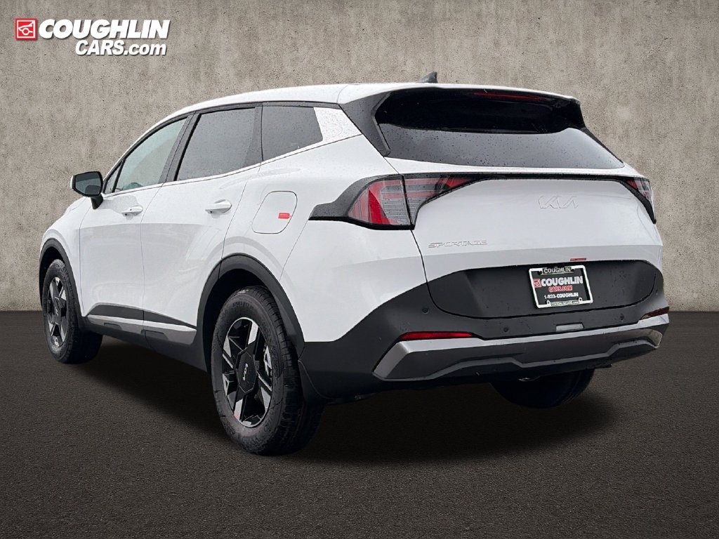 New 2027 Kia Sportage LX FWD image 5