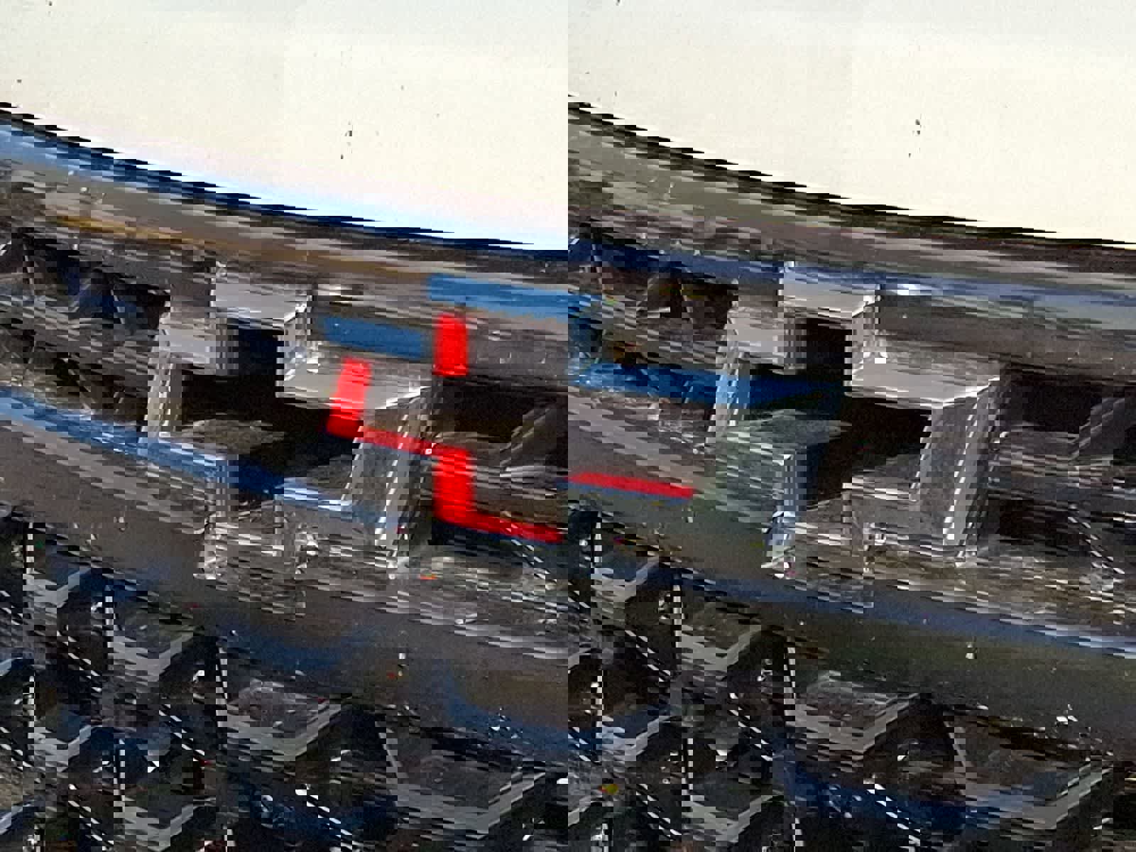 Used 2025 Chevrolet Silverado 1500 ZR2 w/ Technology Package image 38