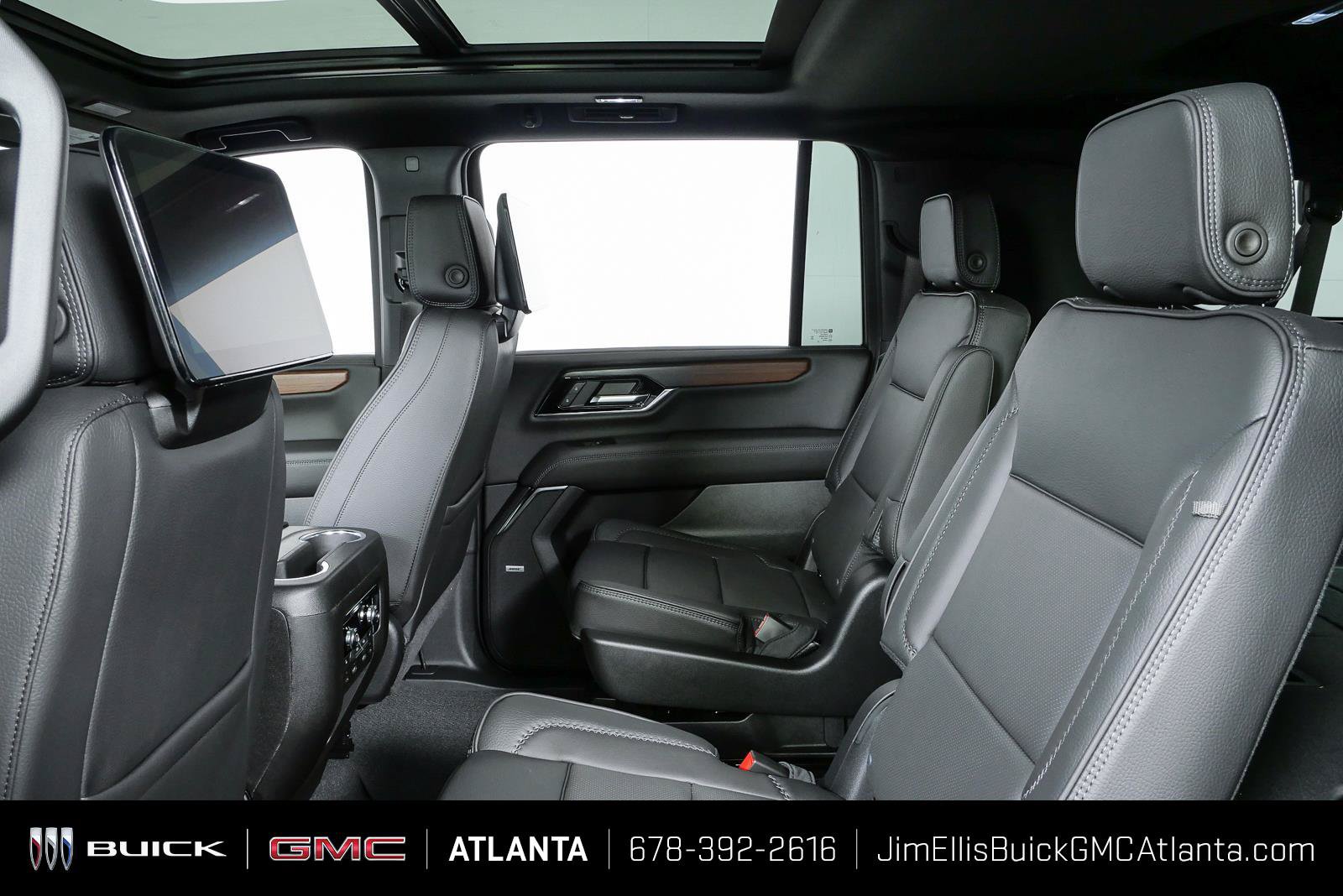 New 2026 GMC Yukon XL Denali w/ Advanced Technology Package AWD/4WD image 19