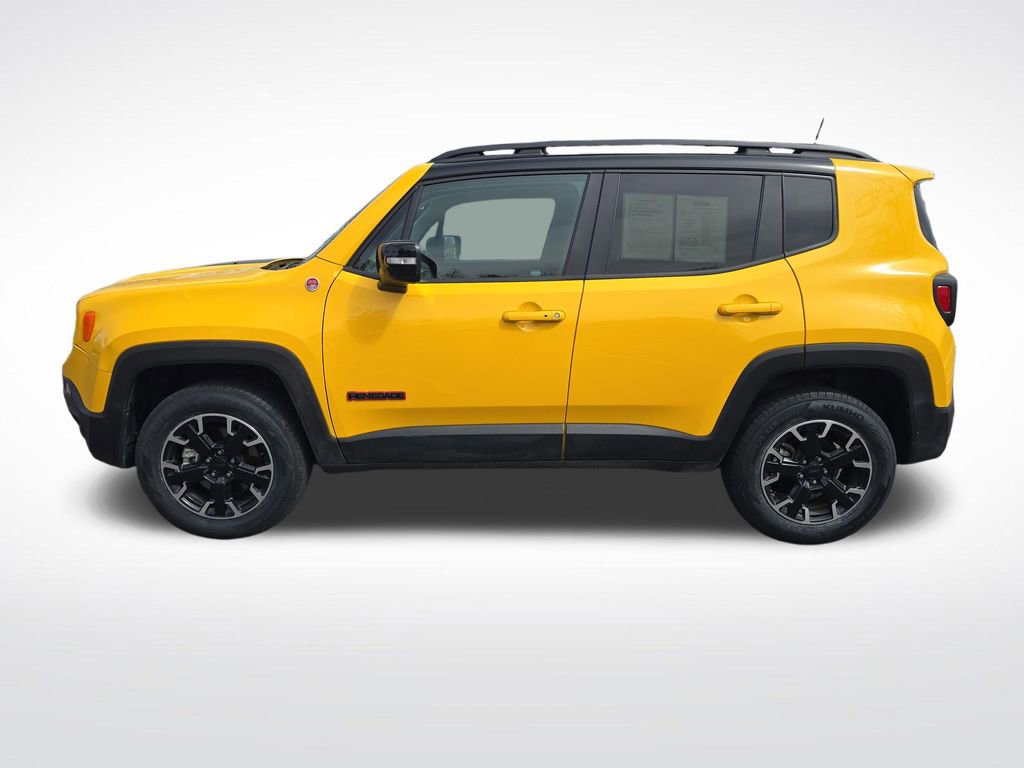 Used 2023 Jeep Renegade Trailhawk AWD/4WD video 2