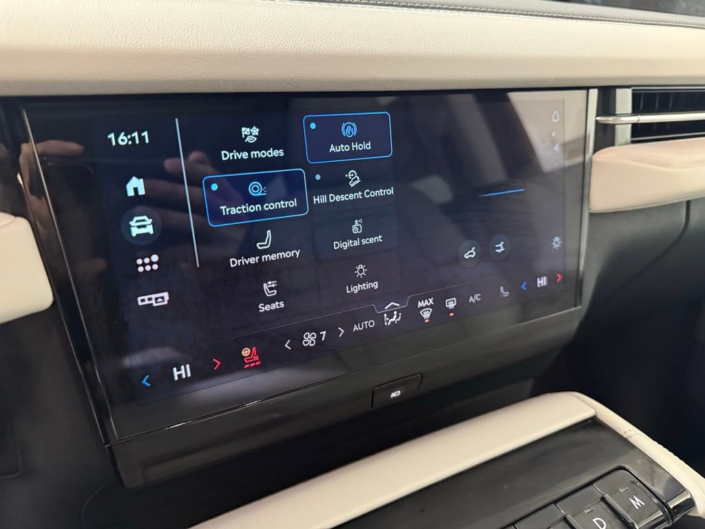 New 2025 Lincoln Navigator Reserve image 37