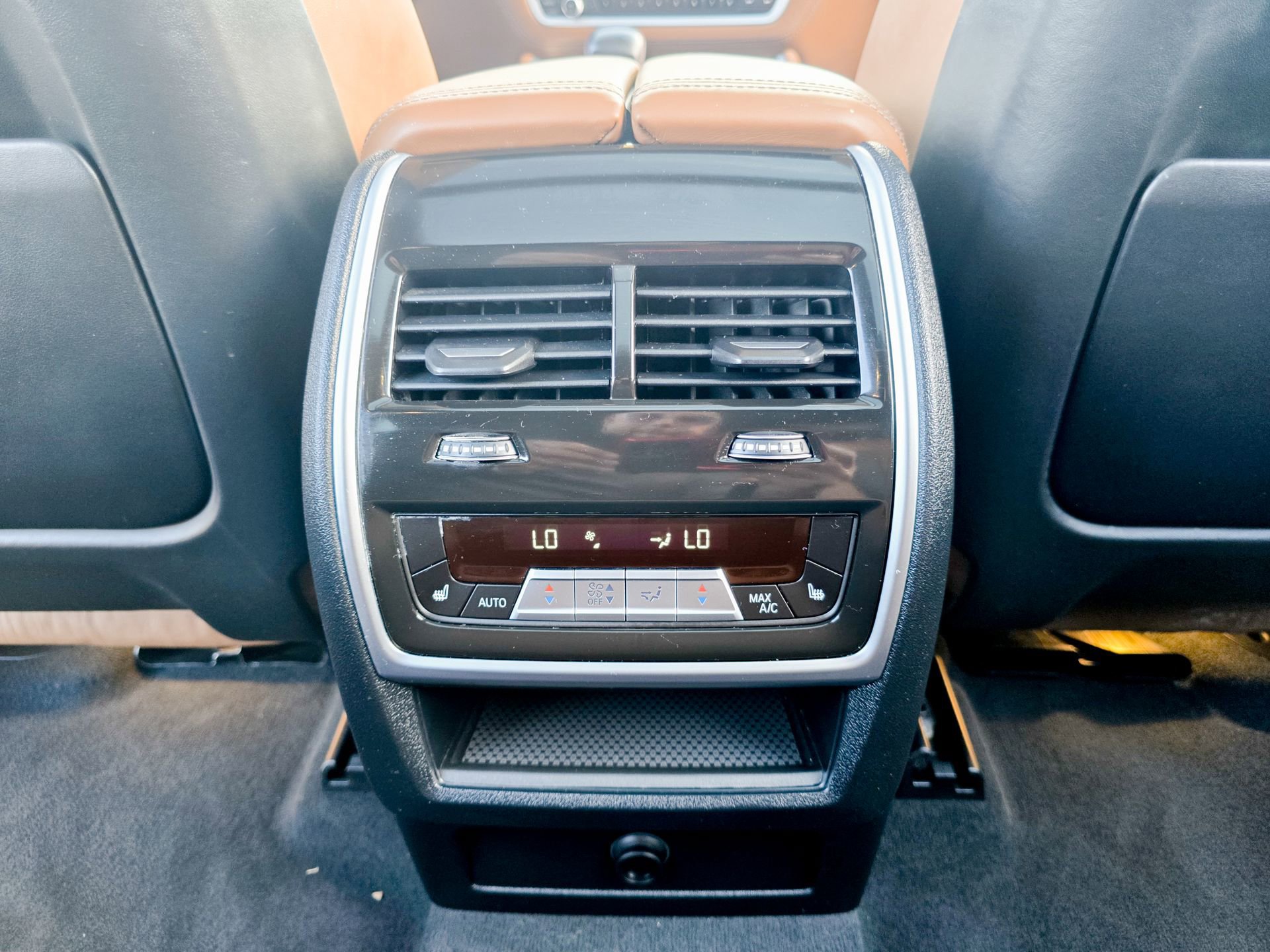 Used 2023 BMW X5 M w/ Competition Package image 27