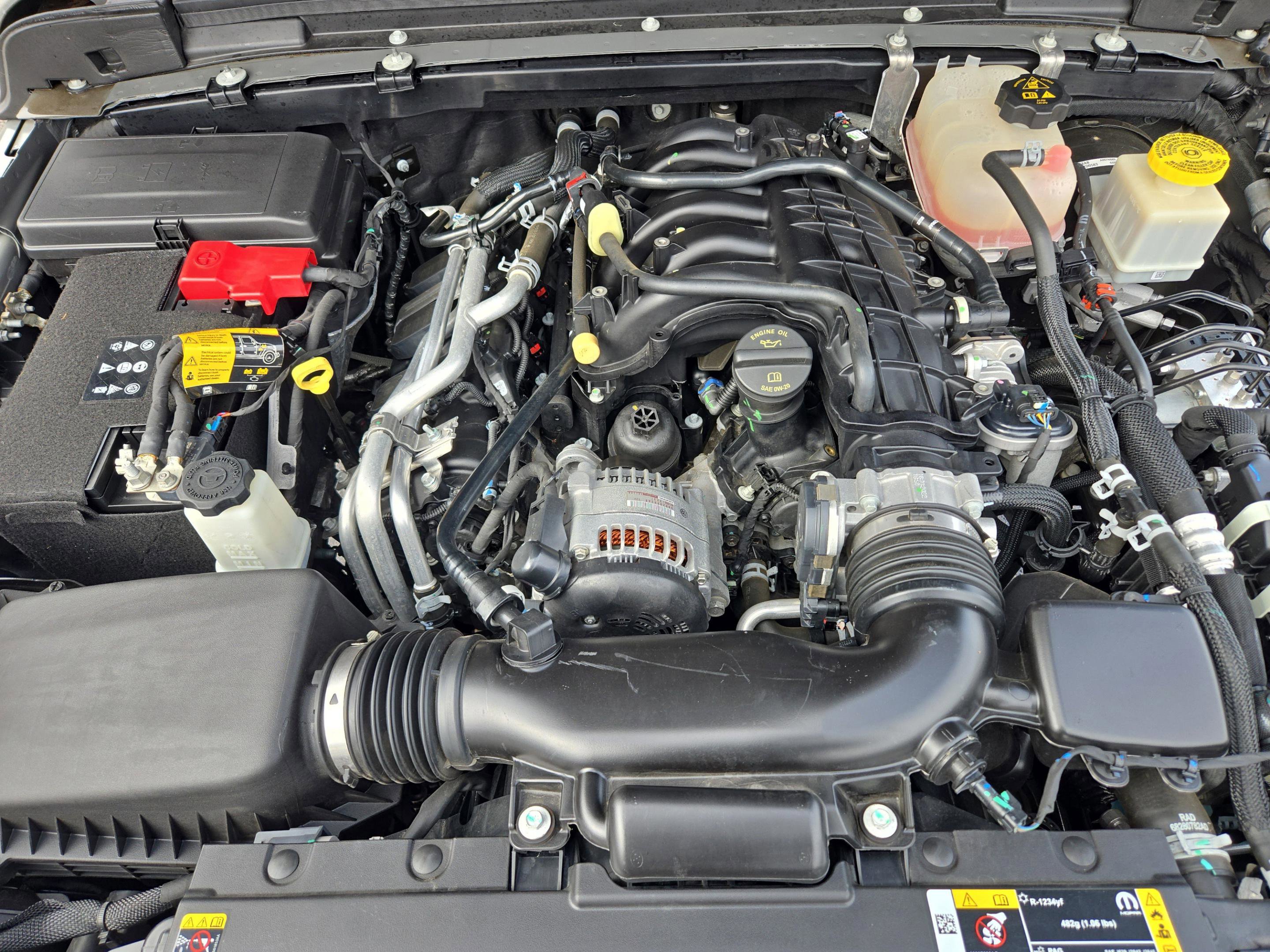 Used 2022 Jeep Gladiator Sport image 9