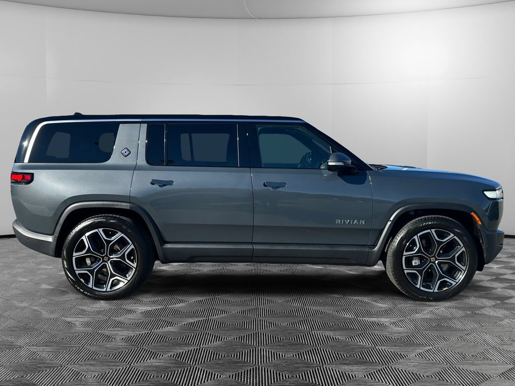 Used 2023 Rivian R1S Adventure AWD/4WD image 6