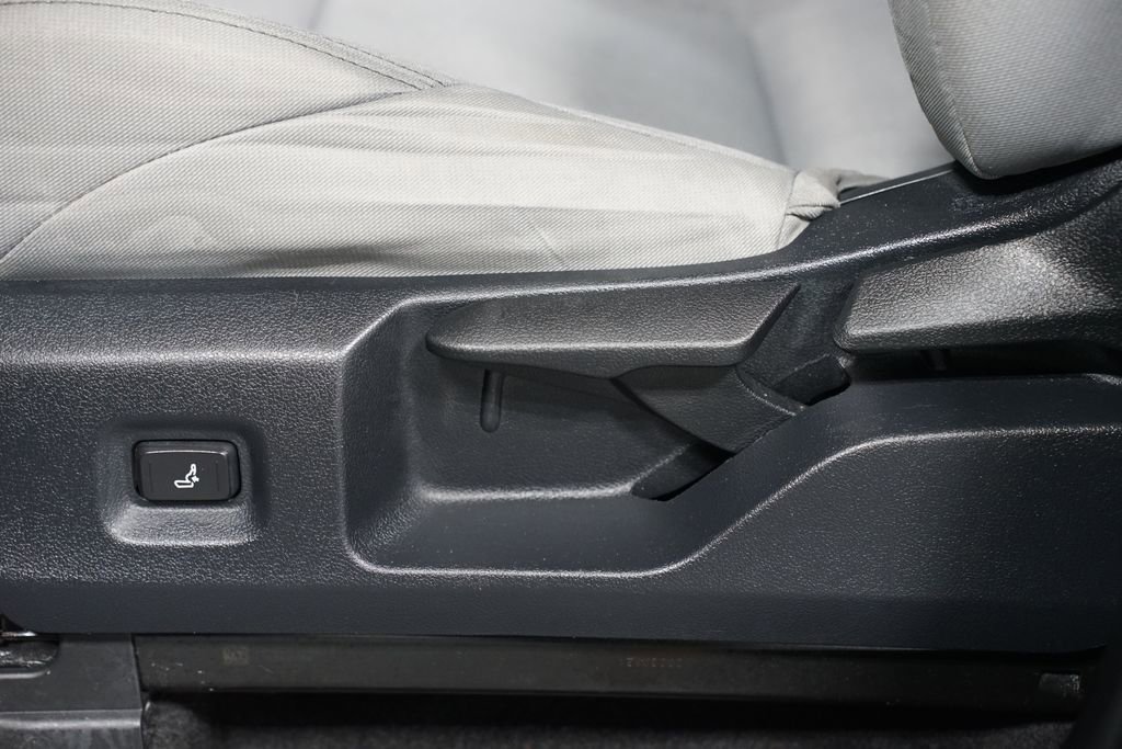 Certified 2024 Toyota Tacoma SR5 image 34