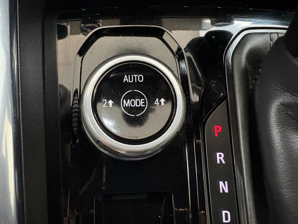 Used 2024 GMC Canyon Elevation w/ Convenience Package image 18