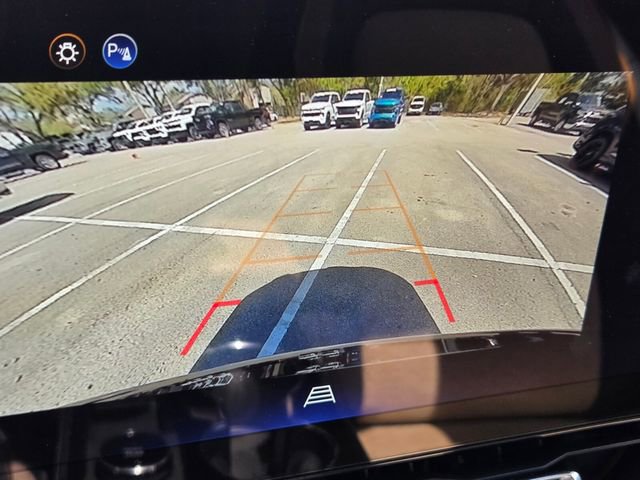 Certified 2026 Chevrolet Equinox ACTIV w/ Convenience Package III image 32