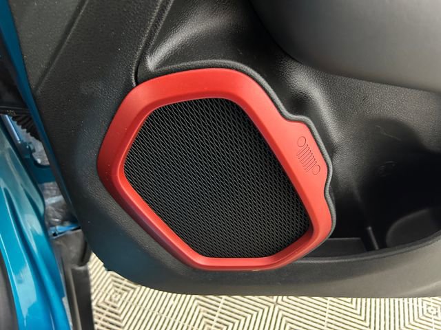 Used 2022 Jeep Renegade Trailhawk image 30