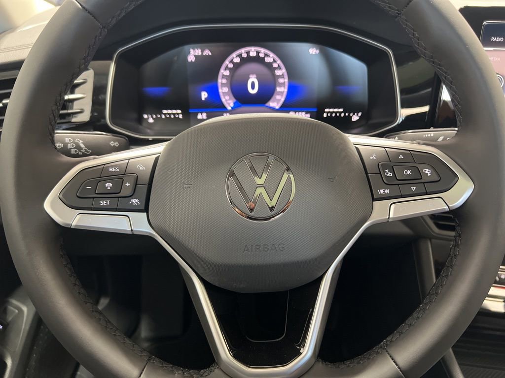 New 2025 Volkswagen Jetta SE image 40