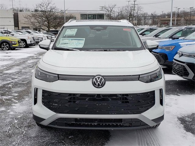 New 2026 Volkswagen Tiguan SE image 5