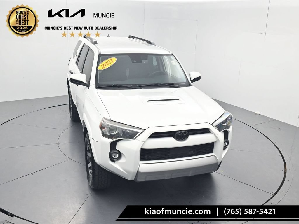 Used 2021 Toyota 4Runner TRD Off-Road AWD/4WD image 43