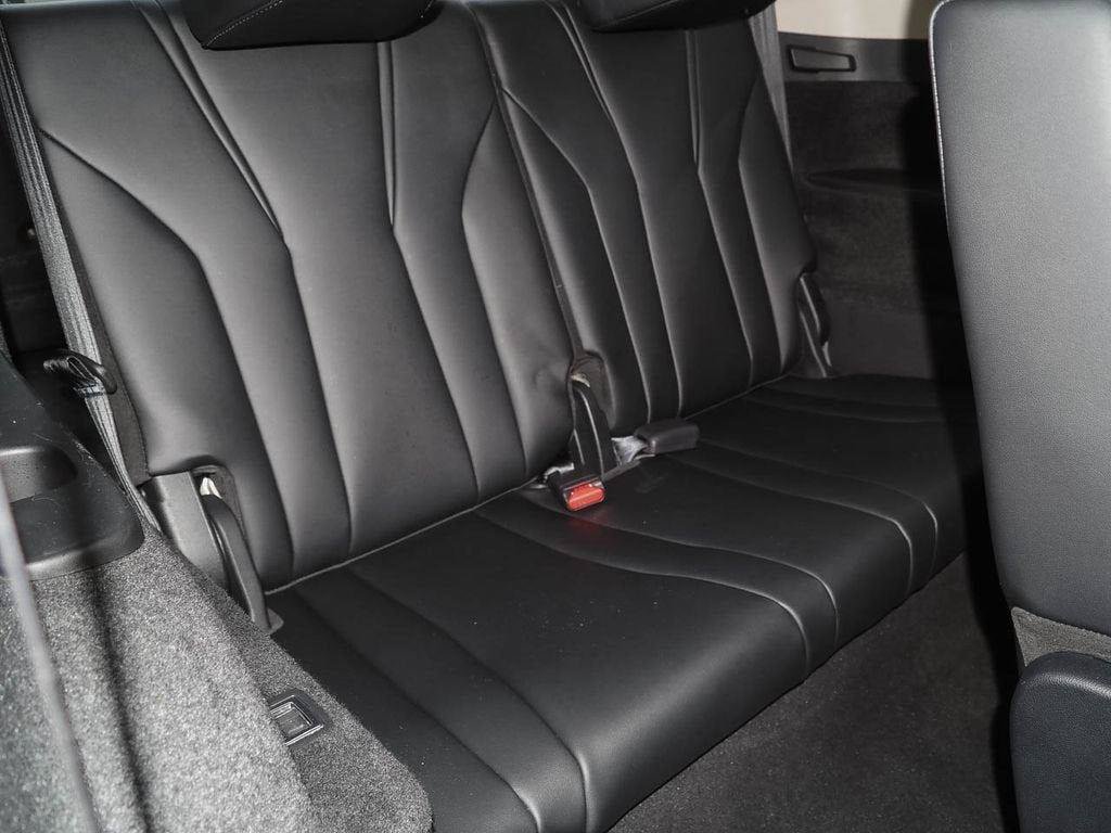 Used 2022 Acura MDX SH-AWD w/ Technology Package image 21