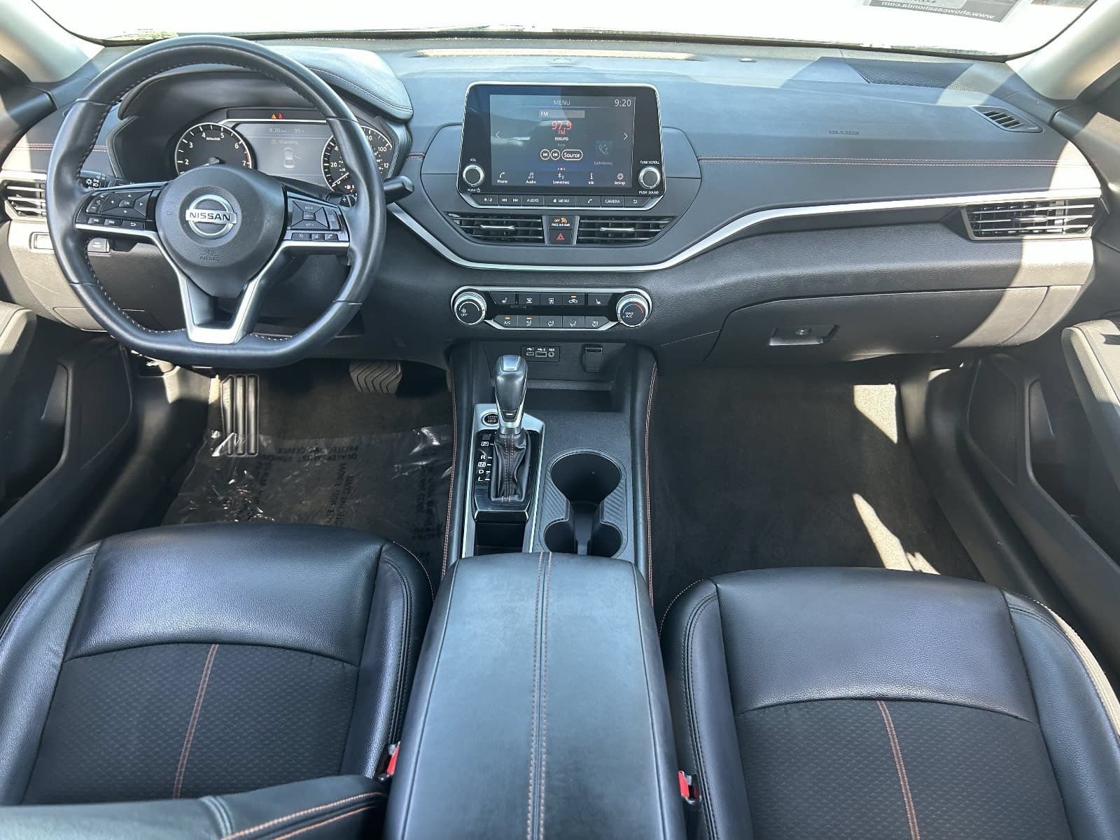 Used 2020 Nissan Altima 2.5 SR w/ Premium Package FWD image 19