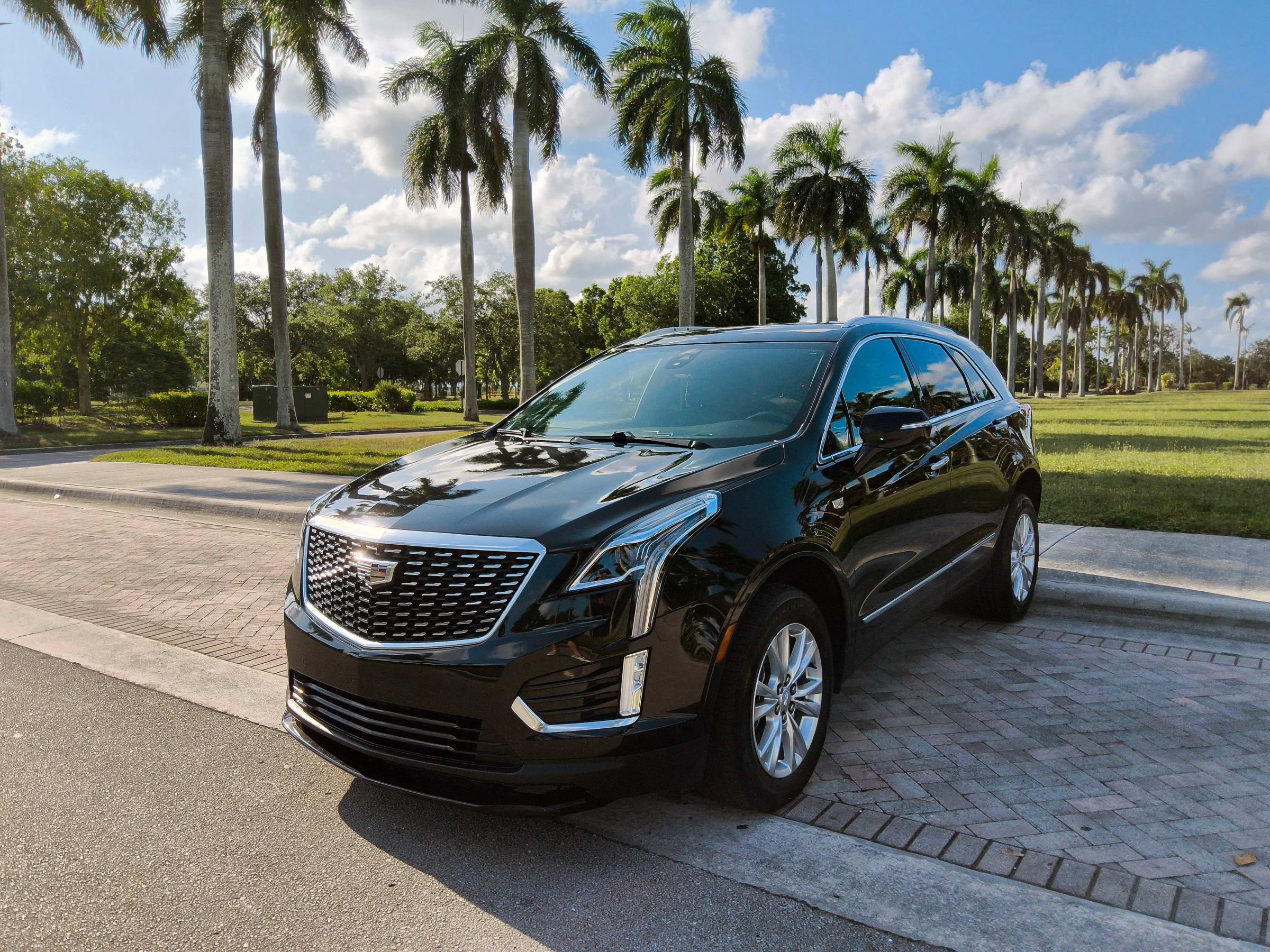Used 2021 Cadillac XT5 Luxury FWD image 3