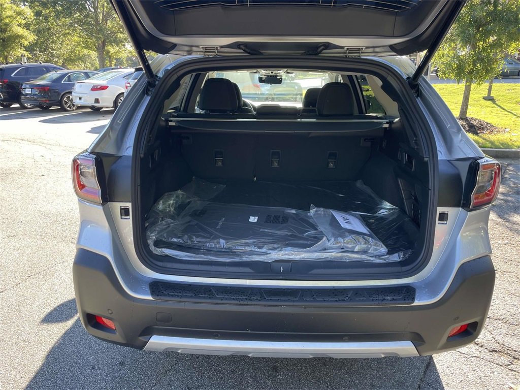 New 2025 Subaru Outback Touring XT image 4