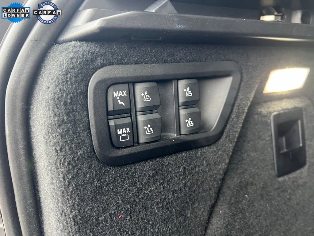 Used 2021 BMW X7 xDrive40i w/ Premium Package image 28