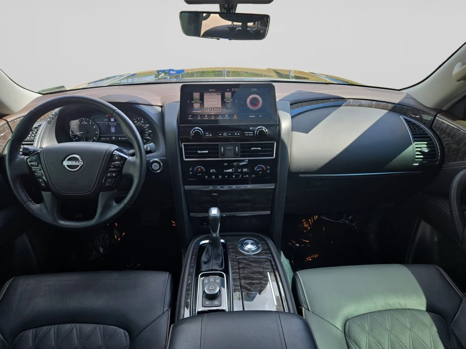 Used 2023 Nissan Armada Platinum RWD image 19