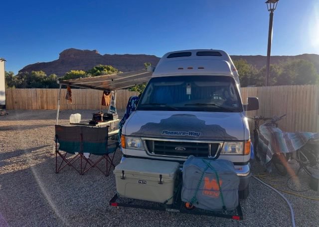 Used 2003 Ford E-350 and Econoline 350 Super Duty RWD image 22