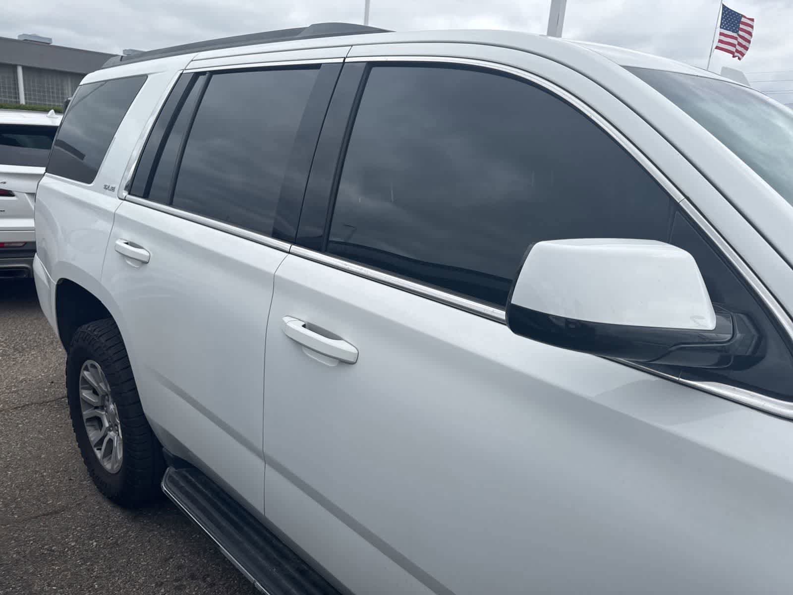 Used 2019 GMC Yukon SLE w/ Convenience Package AWD/4WD image 17