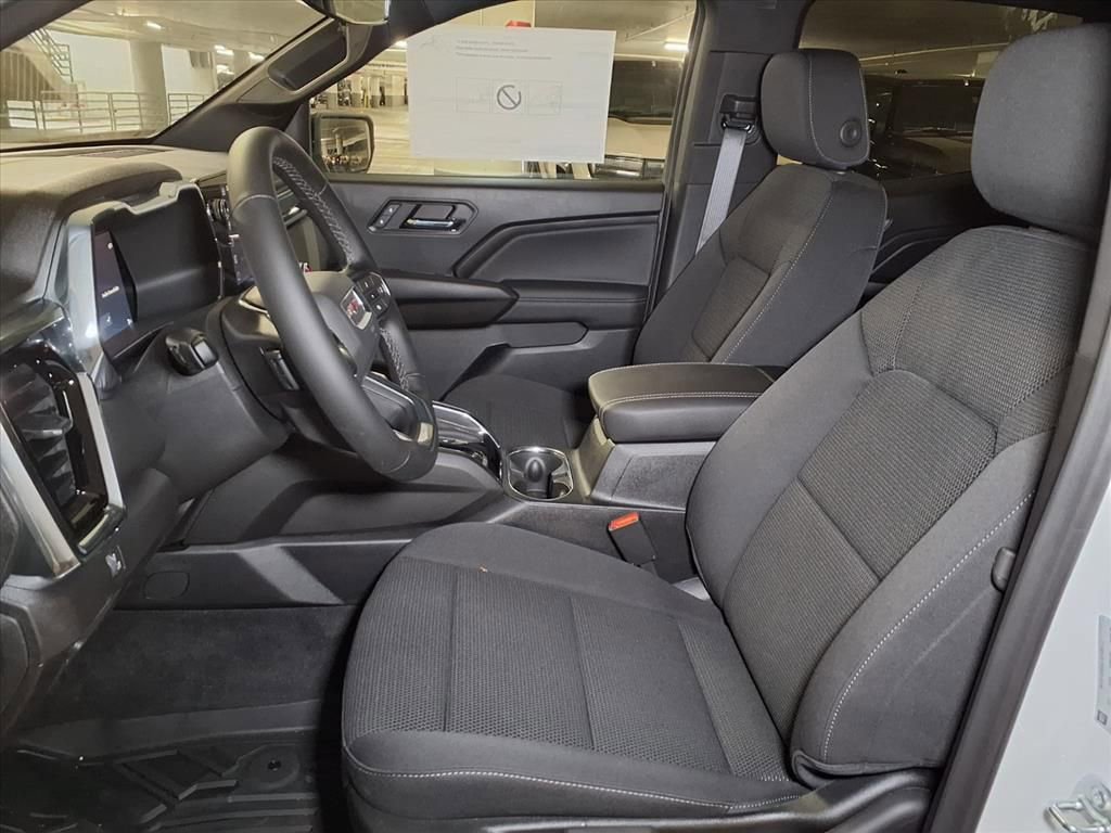 New 2026 GMC Canyon Elevation image 15