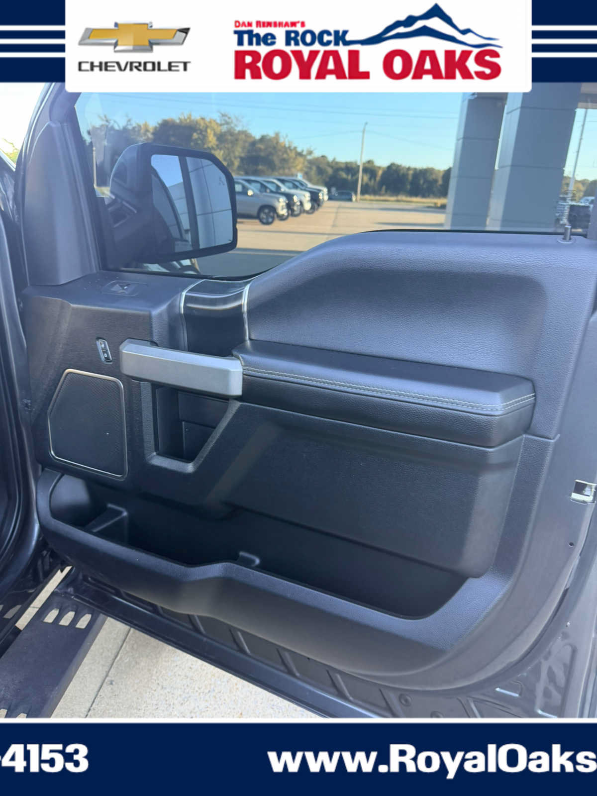 Used 2019 Ford F150 Raptor w/ Equipment Group 802A Luxury AWD/4WD image 19
