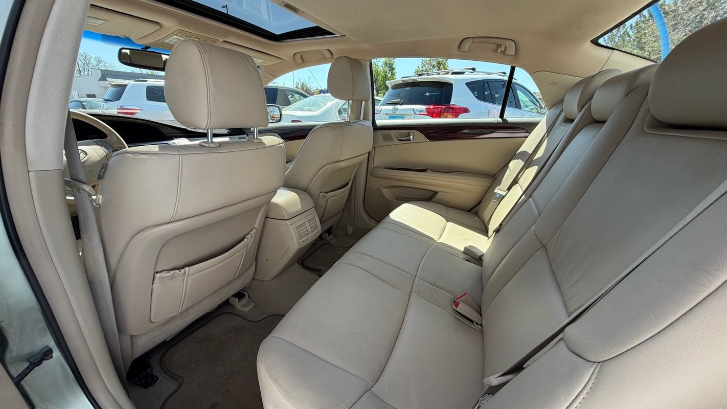 Used 2008 Toyota Avalon Touring FWD image 9