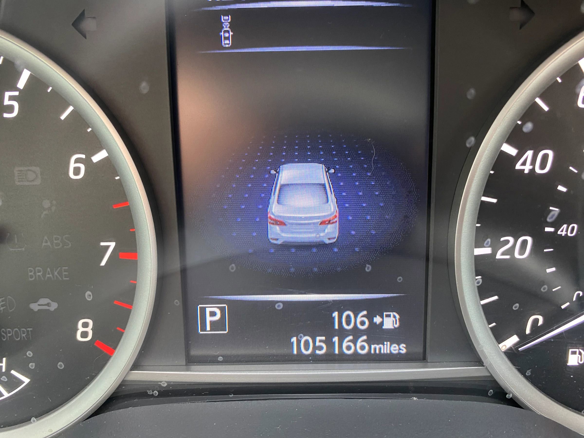 Used 2018 Nissan Sentra SR w/ SR Midnight Edition Package image 17