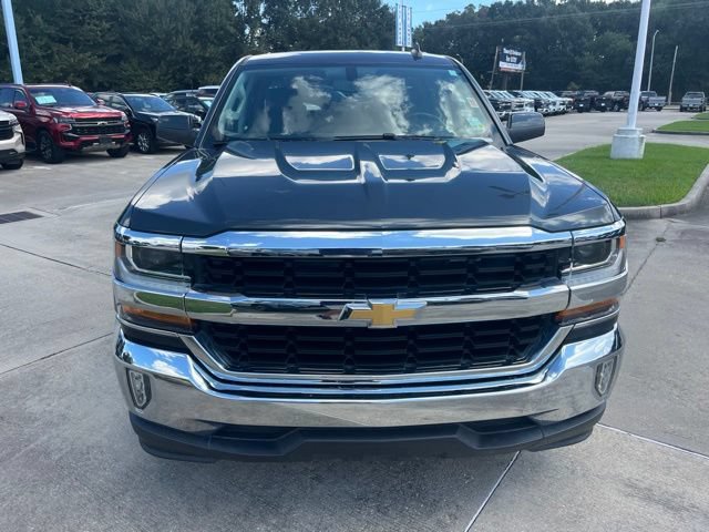 Used 2018 Chevrolet Silverado 1500 LT w/ Texas Edition RWD image 10