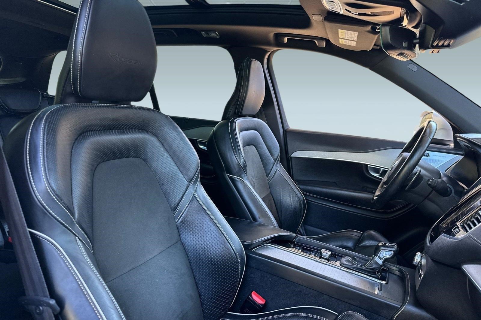 Used 2019 Volvo XC90 T6 R-Design w/ Advanced Package AWD/4WD image 32
