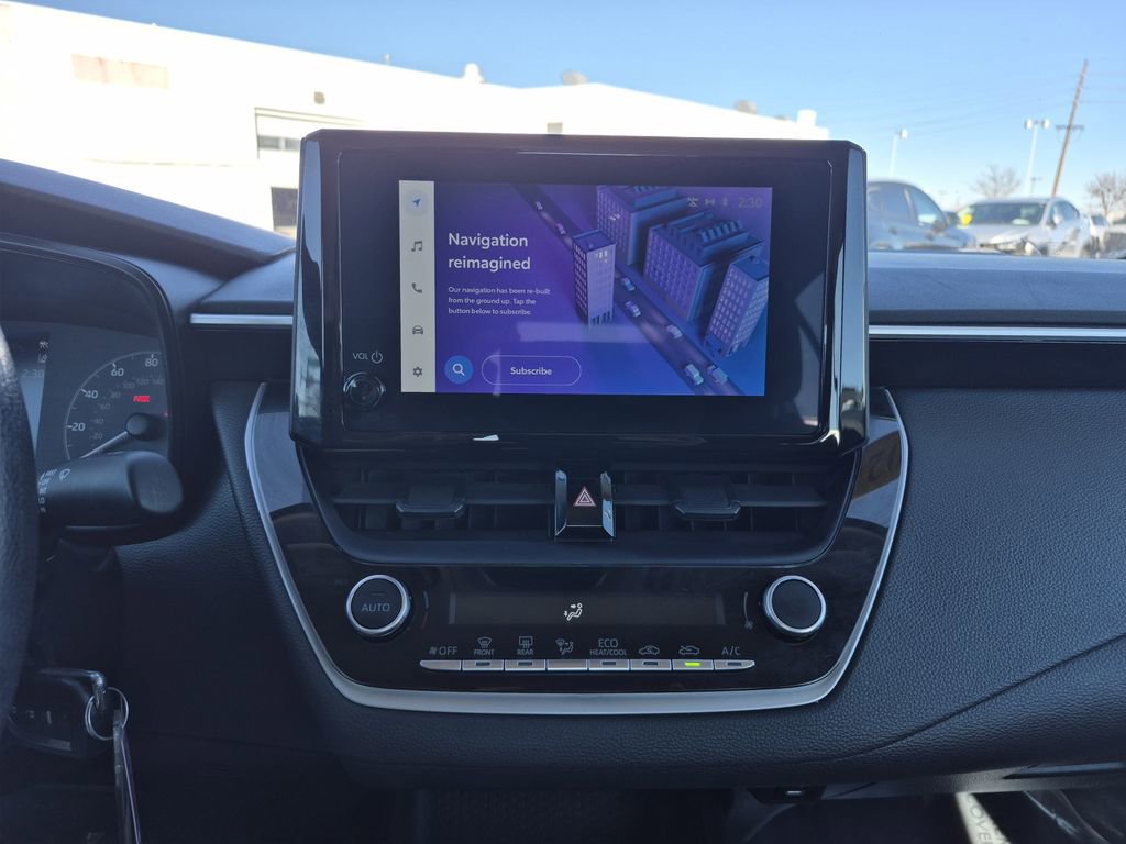 Used 2024 Toyota Corolla LE image 9