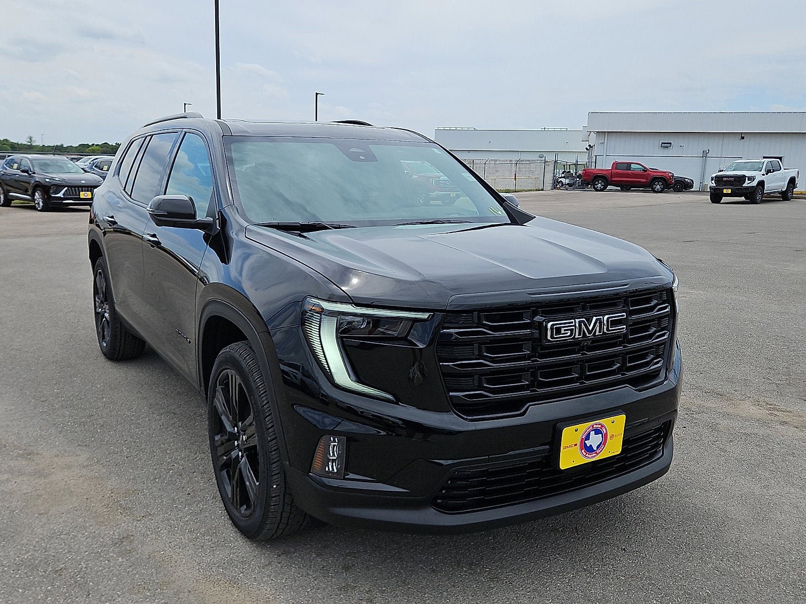 New 2026 GMC Acadia Elevation w/ Black Edition FWD image 7