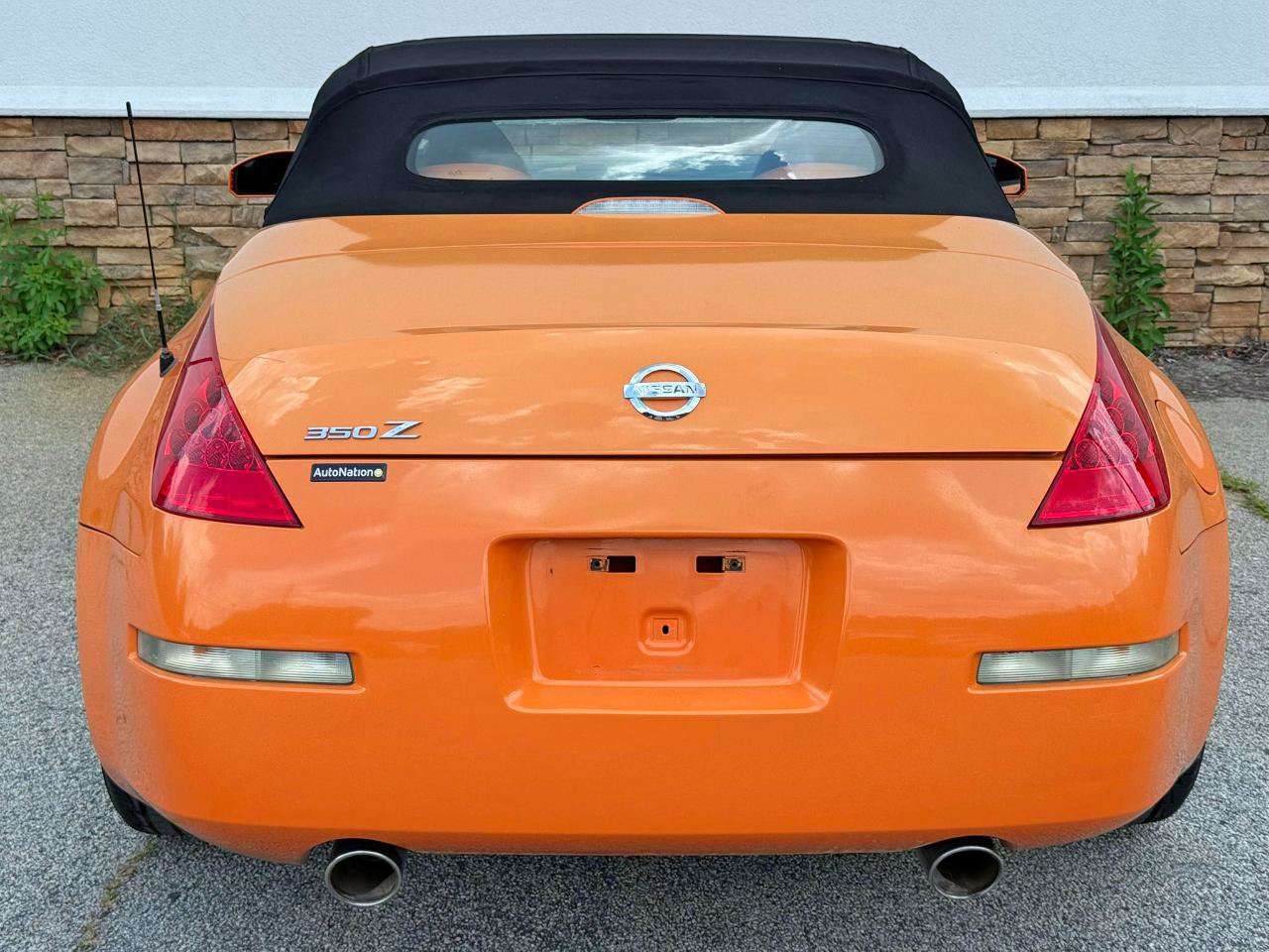 Used 2007 Nissan 350Z Touring RWD image 5