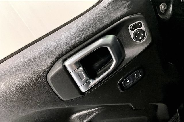 Used 2019 Jeep Wrangler Sport w/ Quick Order Package 23S AWD/4WD image 44