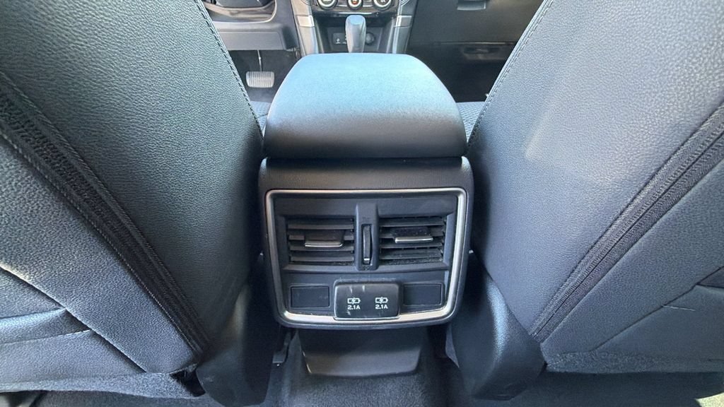 Used 2023 Subaru Forester Premium AWD/4WD image 25