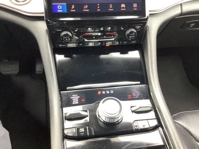 Used 2023 Jeep Grand Cherokee L Overland AWD/4WD image 32