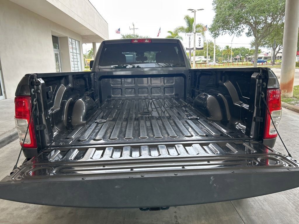 Used 2023 RAM 3500 Big Horn AWD/4WD image 37