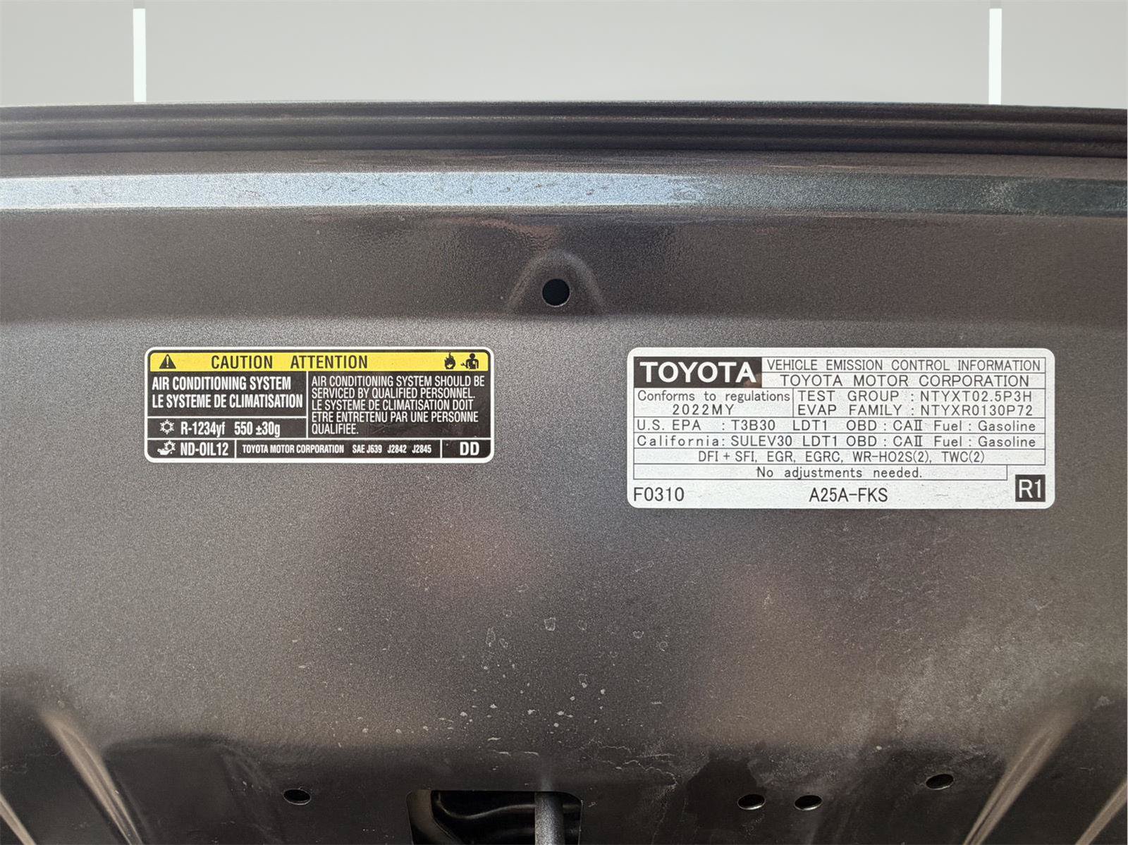 Used 2022 Toyota RAV4 XLE FWD image 19