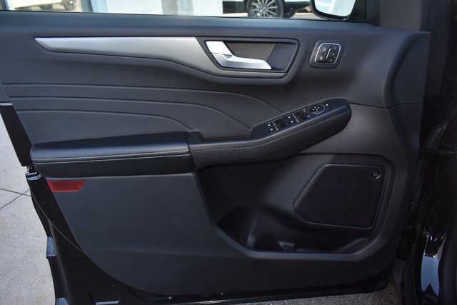 Used 2023 Ford Escape Active w/ Tech Pack #2 image 14