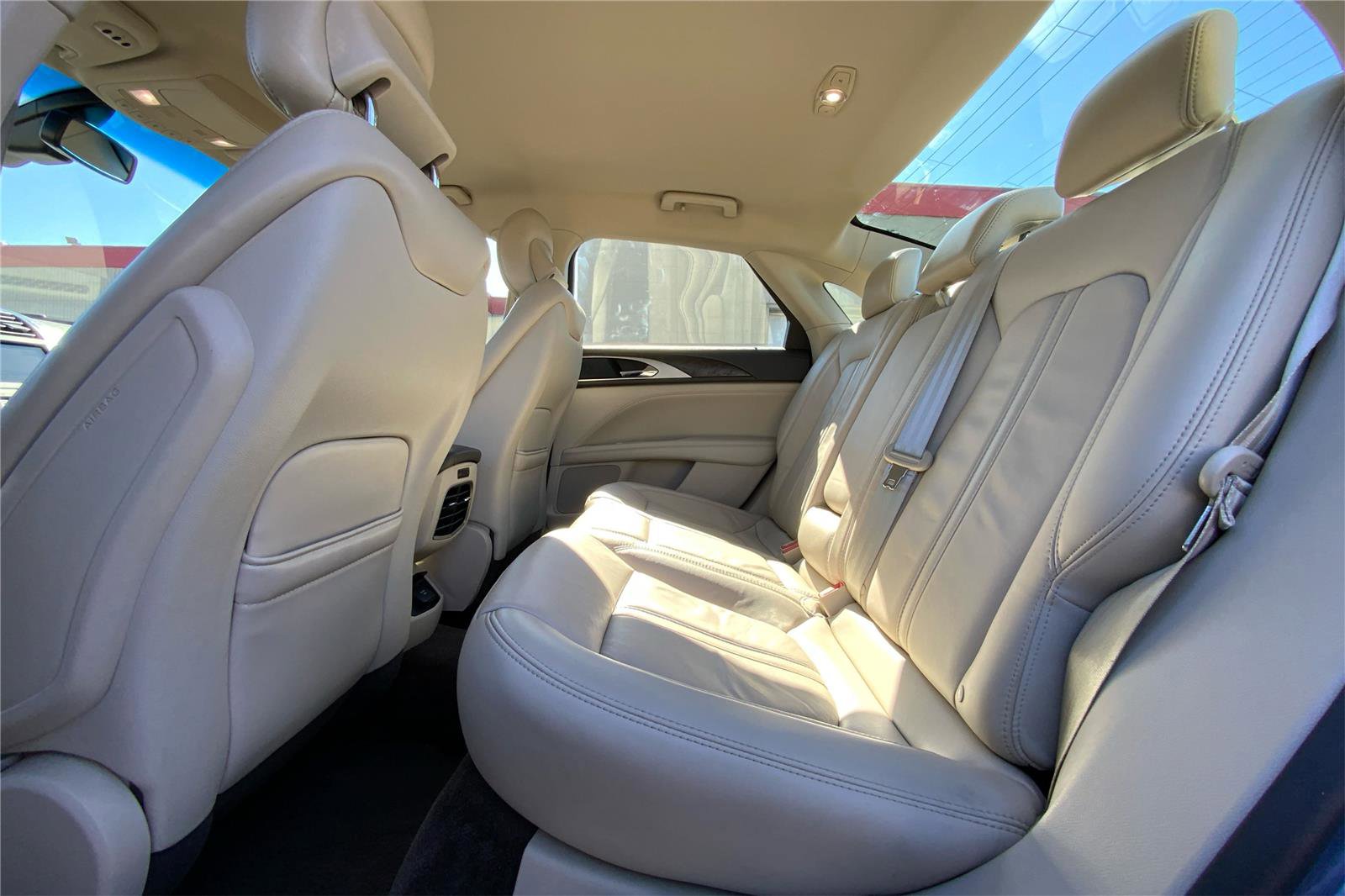 Used 2018 Lincoln MKZ Select w/ Select Plus Package AWD/4WD image 11